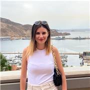 Profesora ofrece clases para todas las asignaturas de Educación Primaria